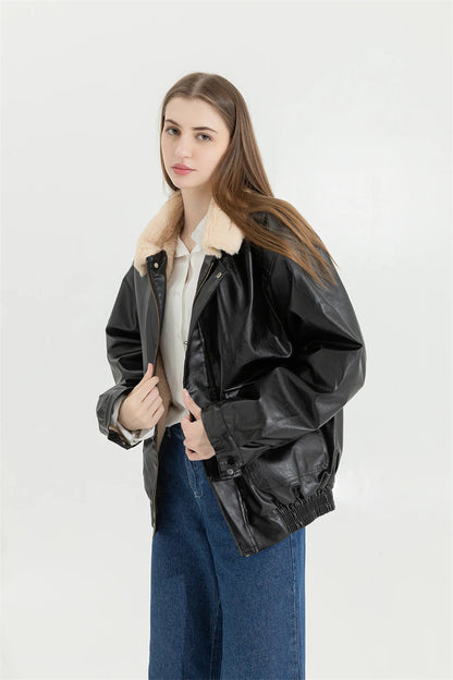 Winter Women's Fur Leather Jacket Long Sleeved Loose Warm Lamb Wool Vintage Thickened Locomotive Lapel Female PU Motorcycle Coat
