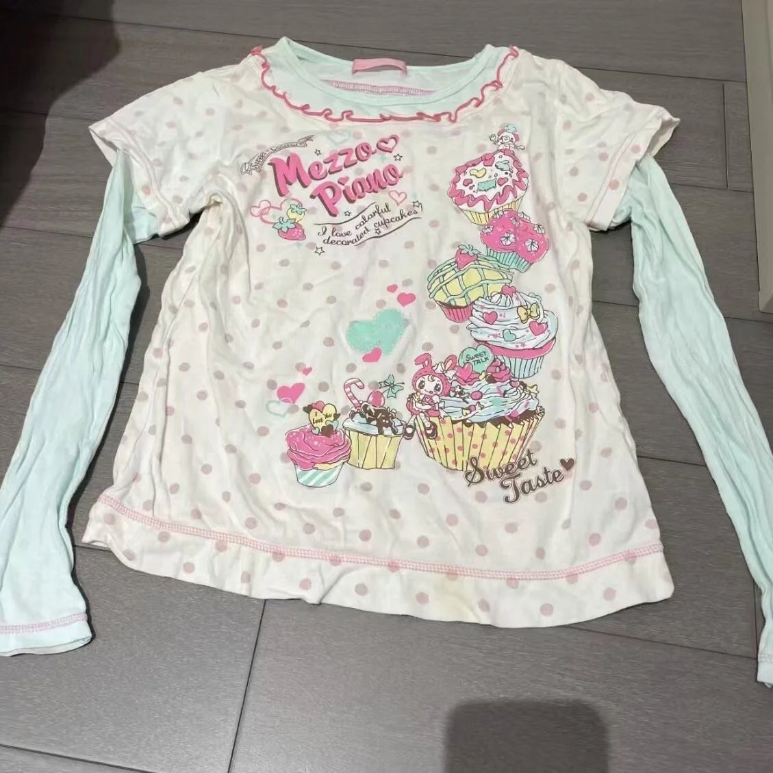 2026 Spring Japanese Cute T-shirts Women Casual Y2k Crop Top Kawaii Blouse and Mini Cake Skirts Outwear Lolita Vintage Tees Chic