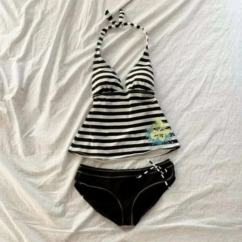 2026 new summer Y2K sexy hanging neck, backless slim fit striped set, beach vacation party, spicy girl, fashion trend suit