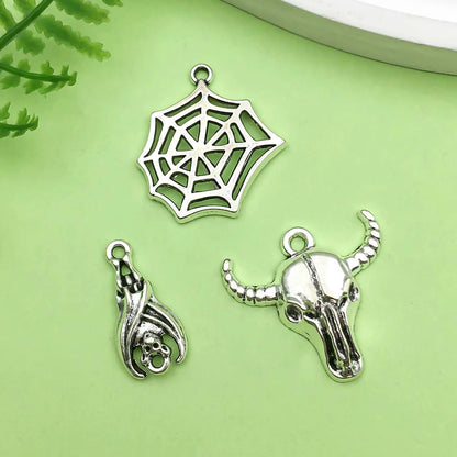 10/12pcs Halloween Decorate Charms Alloy Skull moth,Spider,Bull Head,bat Pendants for DIY Jewelry Making Accessories