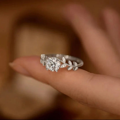 Huitan Exquisite Leaf Design Cubic Zirconia Rings for Women Silver Color/Gold Color Luxury Trendy Wedding Accessory New Jewelry