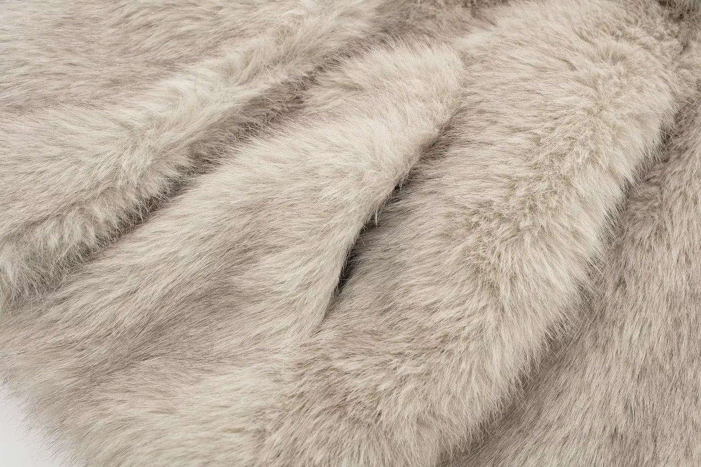 HH Winter Women Elegant Warm Plush Coat Turn-Down Collar Thick Cardigan Coat Female Pocket Long Sleeve Short Outerwear Mujer