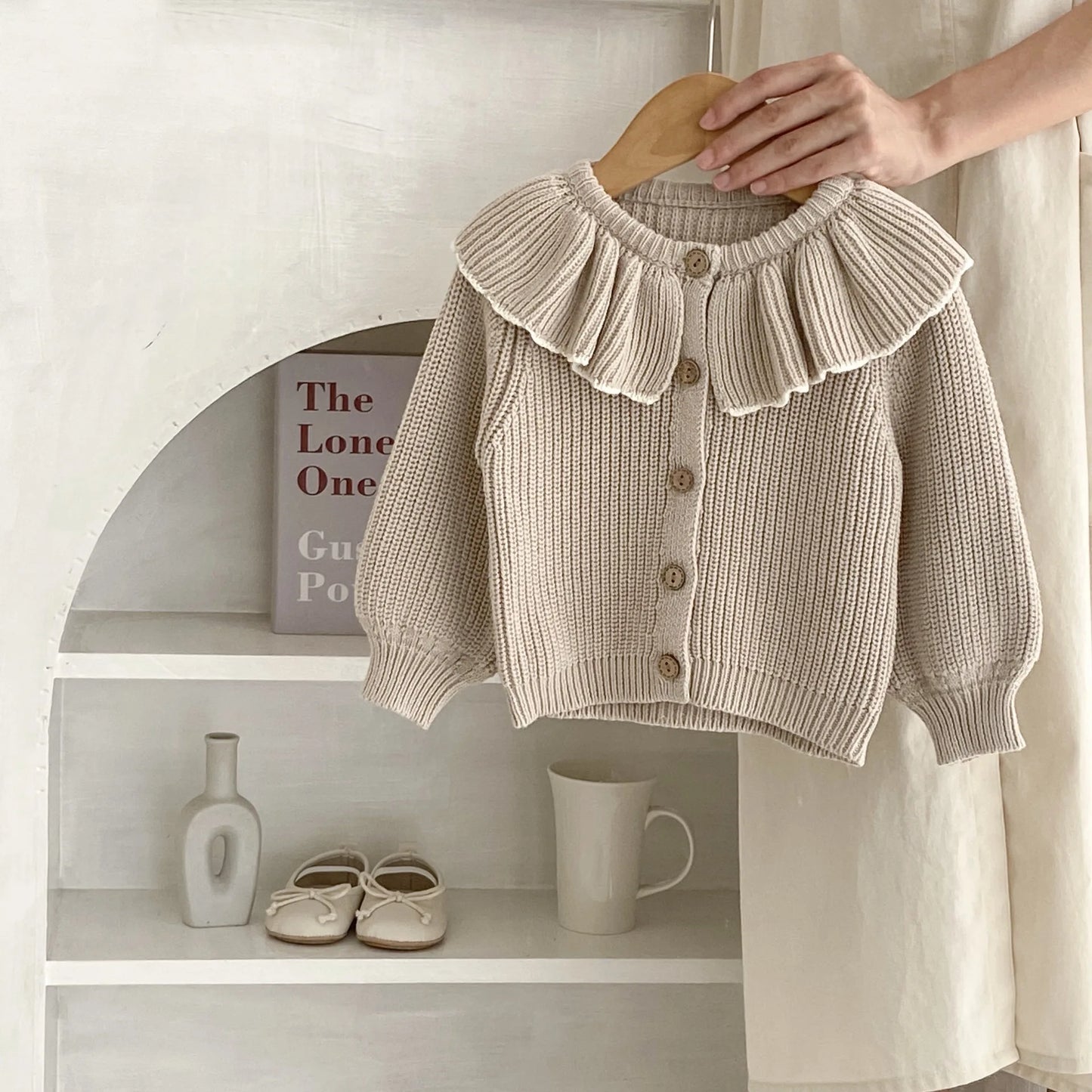 INS Spring and Autumn Infants' 0-3 Year Old Girl Baby Fashion Ruffle Collar Knitted Coat Small Cardigan Sweater Top