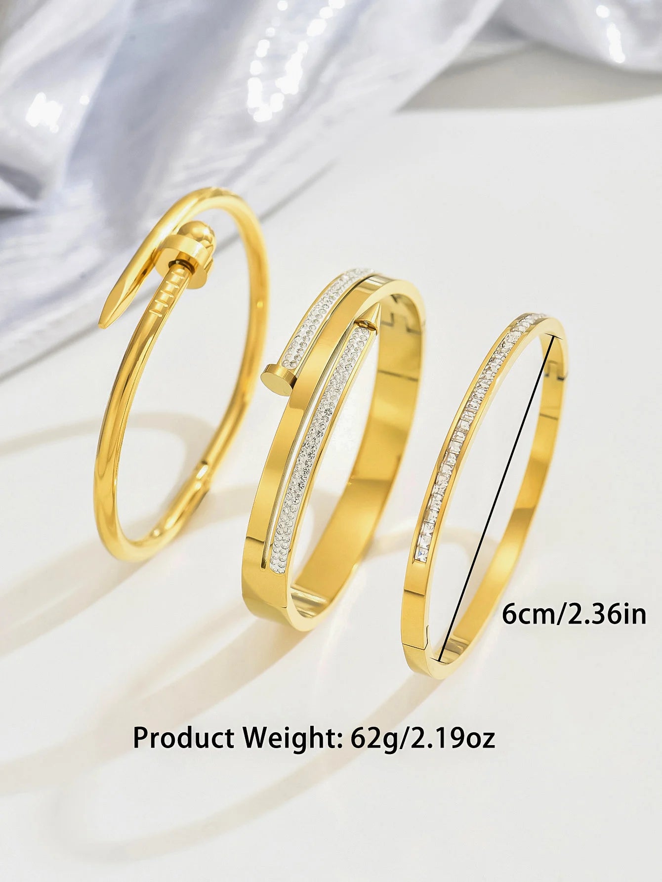 Stainless steel nail set diamond four-leaf clover bracelet Fashion women's bracelet gold bangles