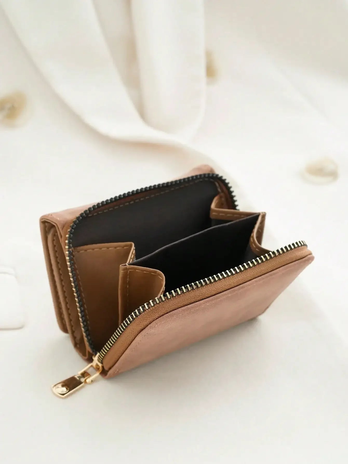 1pc Ladies' Short Wallet Suitable For Work & Business ID Card Credit Card For Christmas Gift For Young Girls Women White-Collar