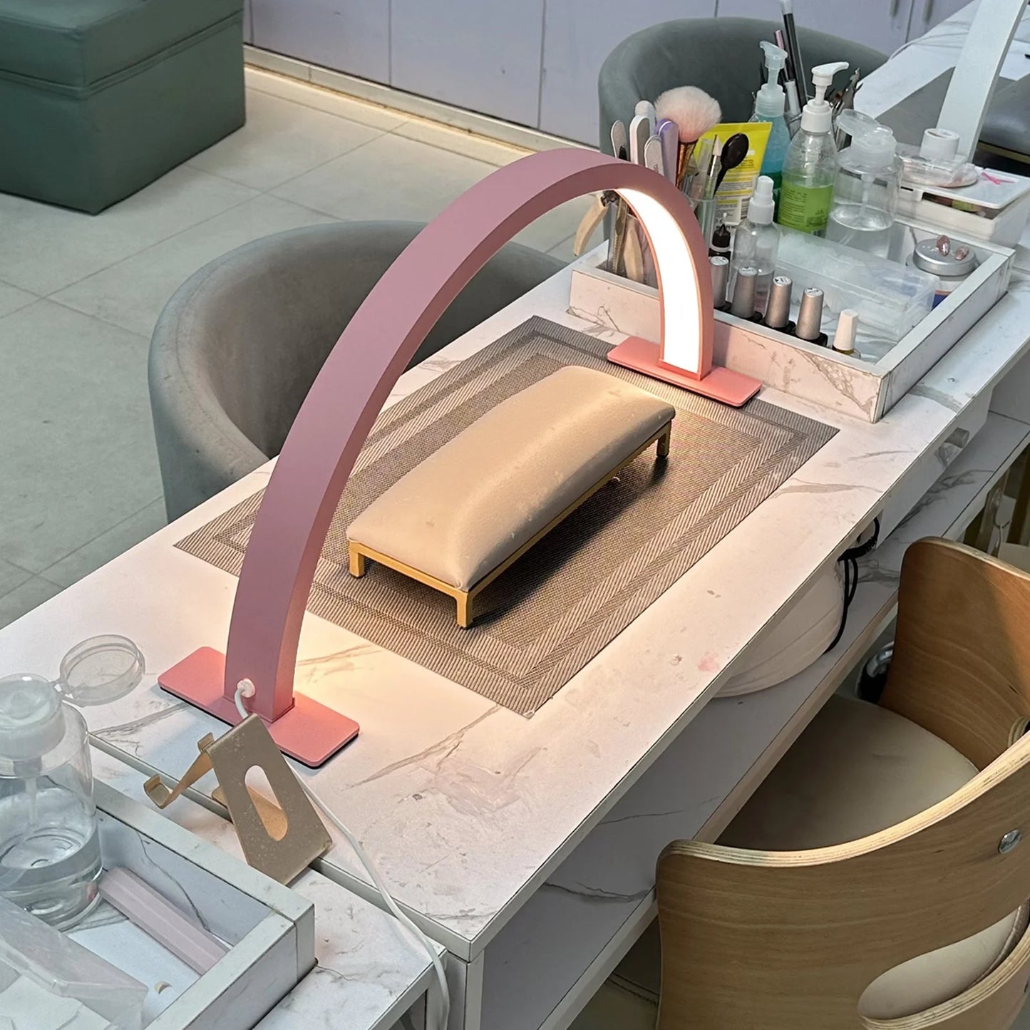 Half-moon nail lamp, three-color light adjustable brightness, LED makeup lamp, beauty, skin care, eyebrow lighting fill light