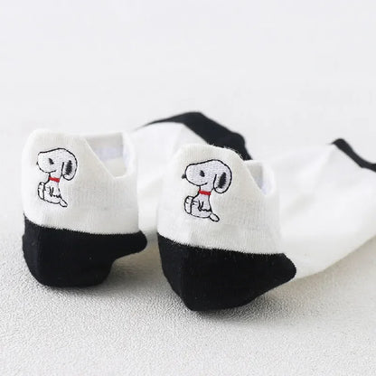 5 Pairs/lot Snoopy Socks Cotton Casual Warm Women Streetwear Kawaii Embroidery Socks Short Happy Ankle Breathable Sports Socks