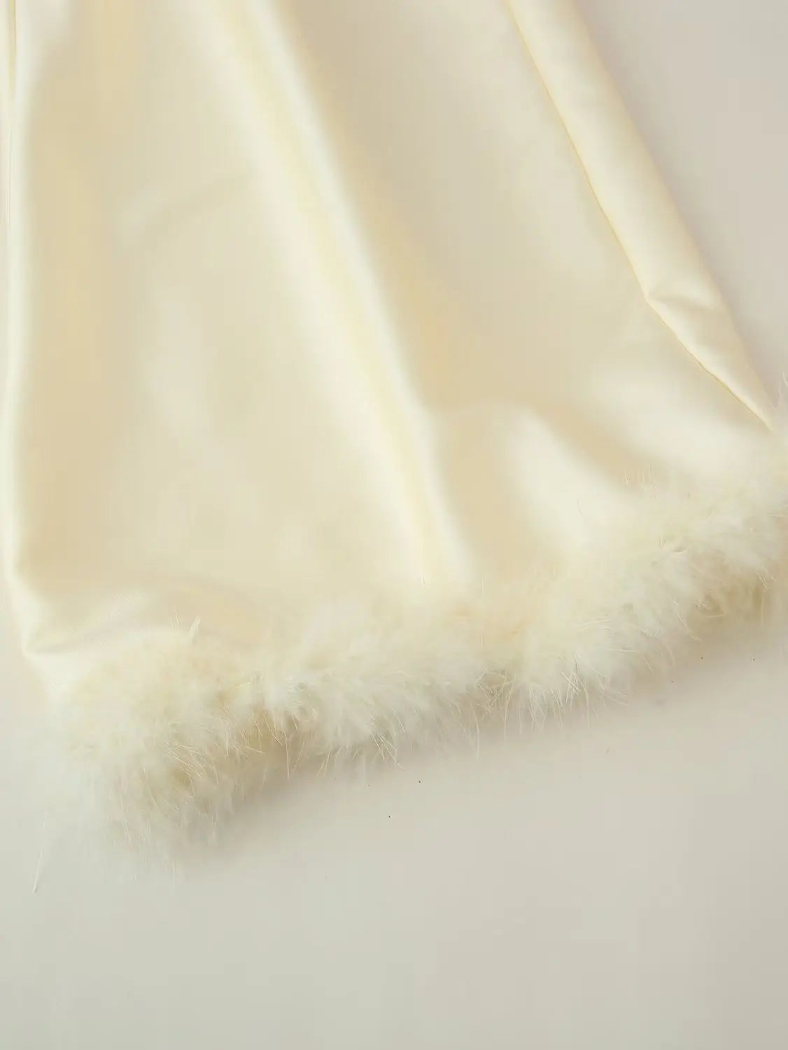 Women's Clothing Fashion Versatile Design Sense Niche Lazy Style Spice Girl Age-reducing Dress Feather Trim Skirt