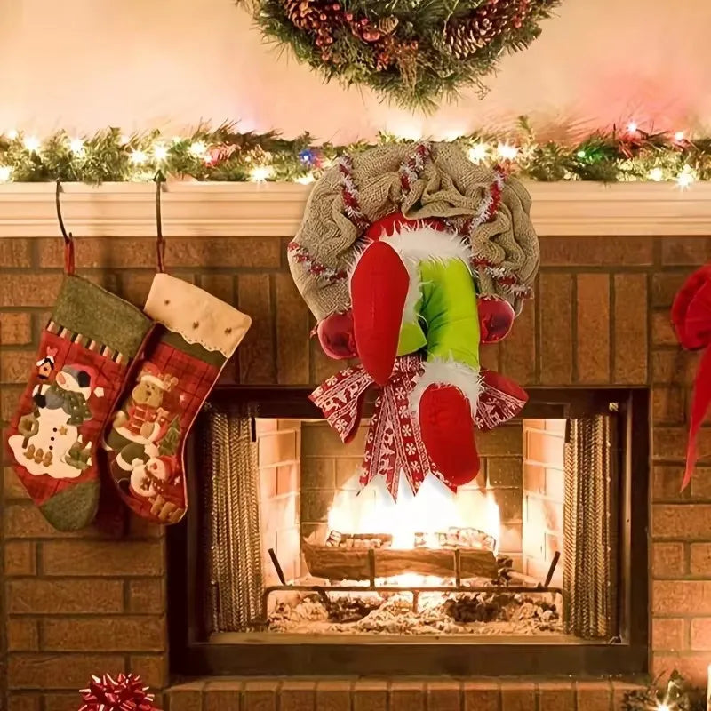 Christmas Thief Wreath，Christmas Elf Leg Wreath， Christmas Burlap Wreath， Holiday Decoration