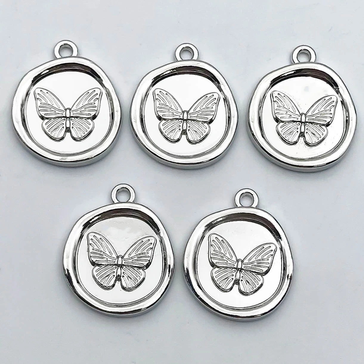5Pcs Metal Alloy Charms Black Series Sweet and Cool Style Butterfly Cross Flower Shape Pendants Decorations For Jewelry Making