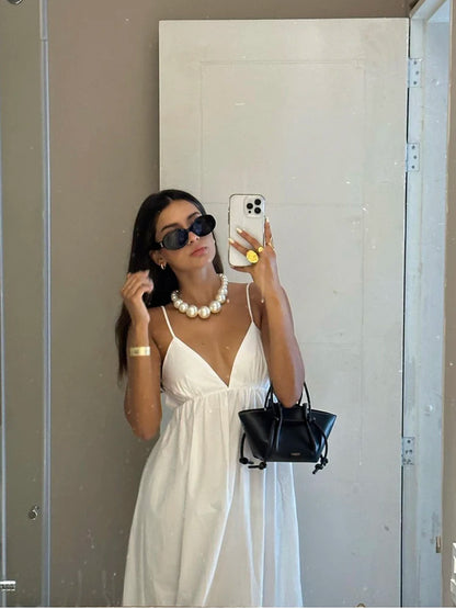 TRAFZA Women's White Elegant Halter Dress Pure V Neck Sexy Backless Spaghetti Strap Long Beach Holiday Casual Party Dresses