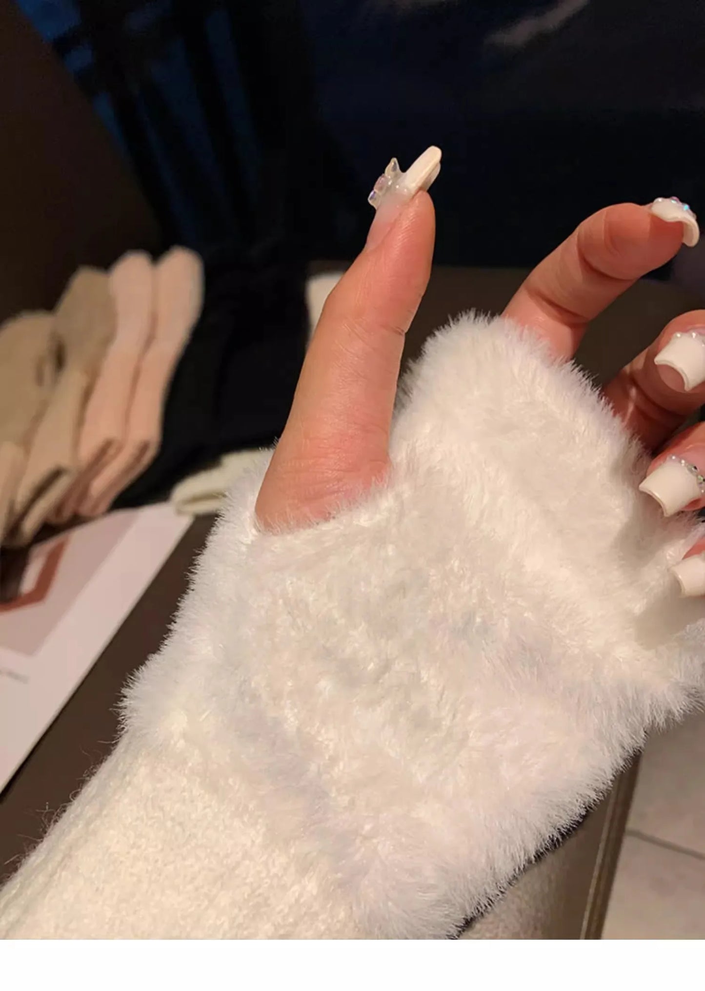 Soft Winter Half Finger Gloves Women Warm Luxury Solid White Plush Knitted Fingerless Gloves Wrist Mittens Writting