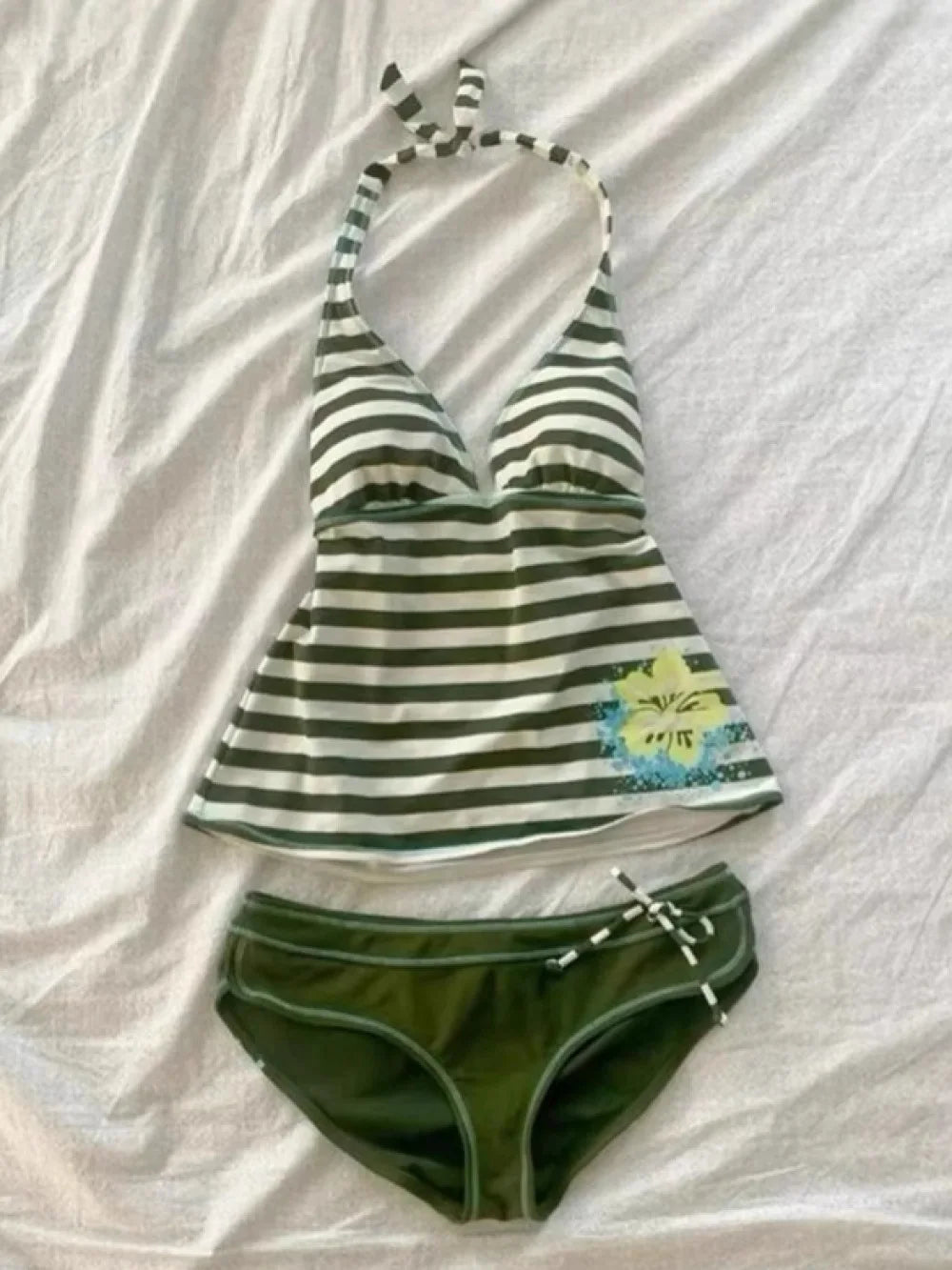 2026 new summer Y2K sexy hanging neck, backless slim fit striped set, beach vacation party, spicy girl, fashion trend suit