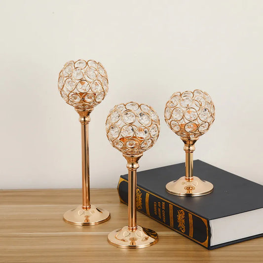 Wedding venue floral arrangements, hotel window decorations, home wedding props, gold-colored wrought iron candle holders.