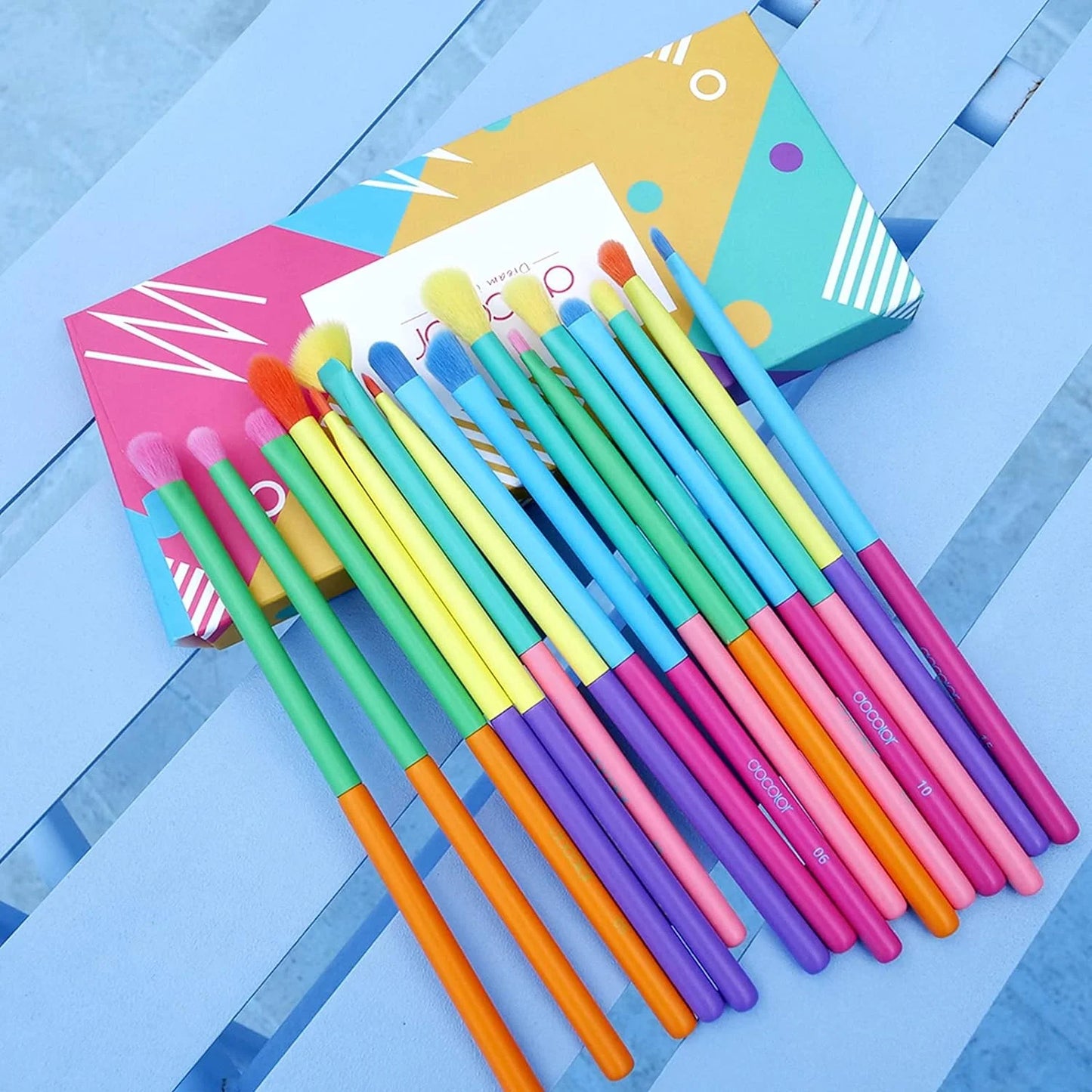 Docolor Colorful Makeup brushes set Cosmetic Foundation Powder Blush Eyeshadow Face Kabuki Blending Make up Brushes Beauty Tool