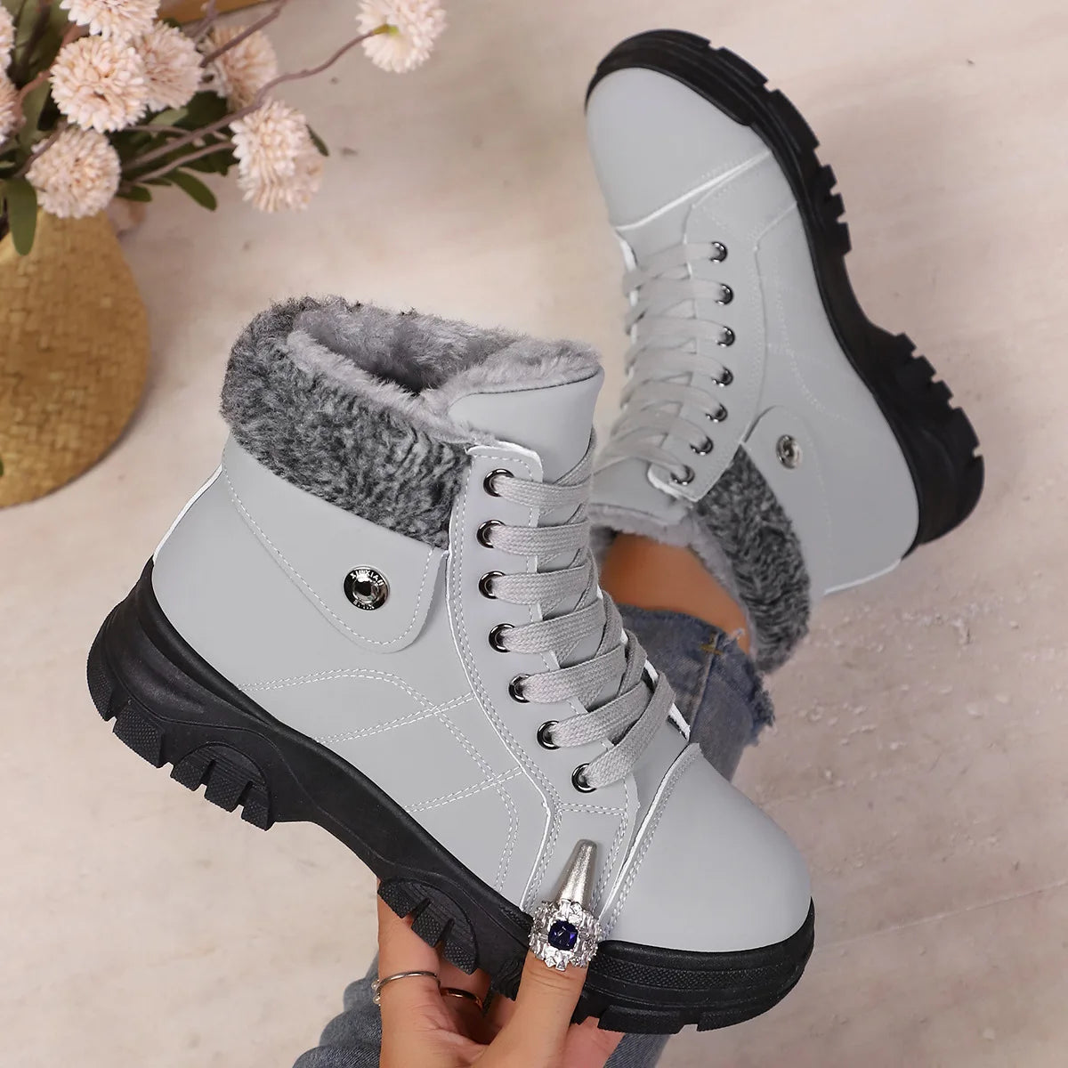 Winter Women's Boots Fashion High Top Warm Cotton Boots 2026 Winter New Women's Snow Boots Leather Casual Ankle Boot Botas Mujer