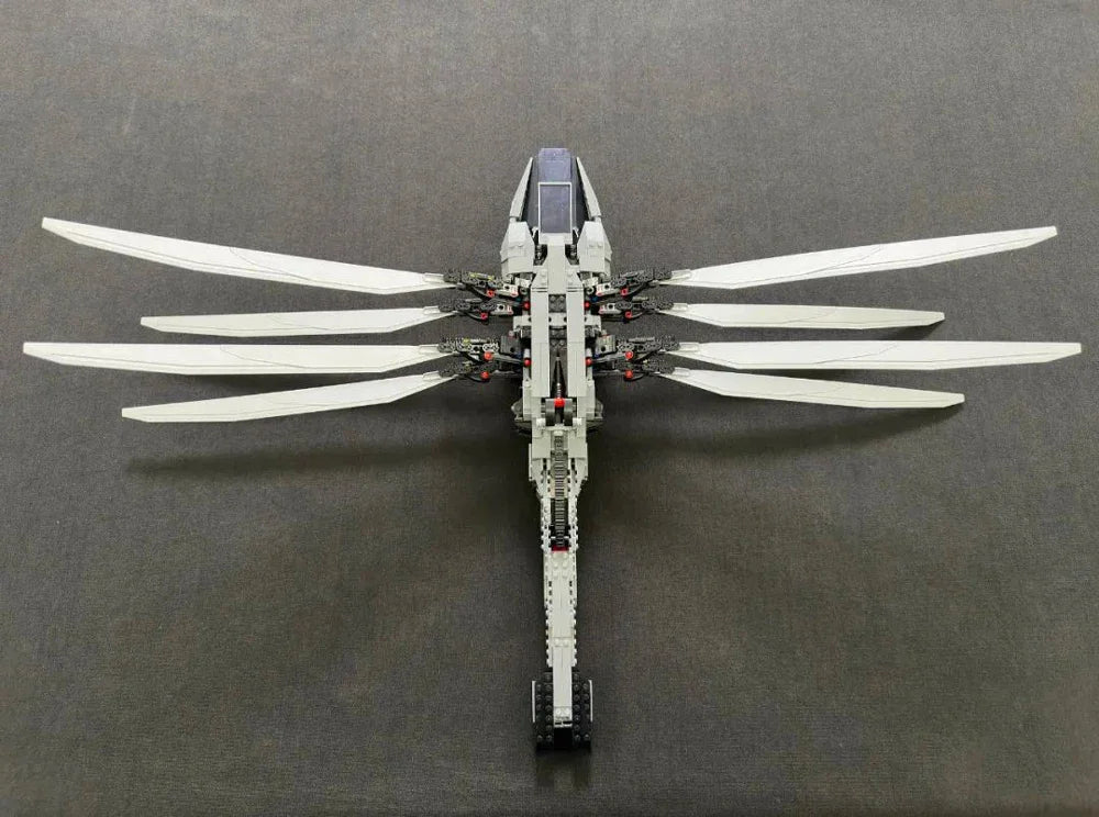 1369PCS Dune Atreides Royal Ornithopter Model Building Blocks Compatible with 10327 Creative Aircraft Bricks Toys for Kids Gifts