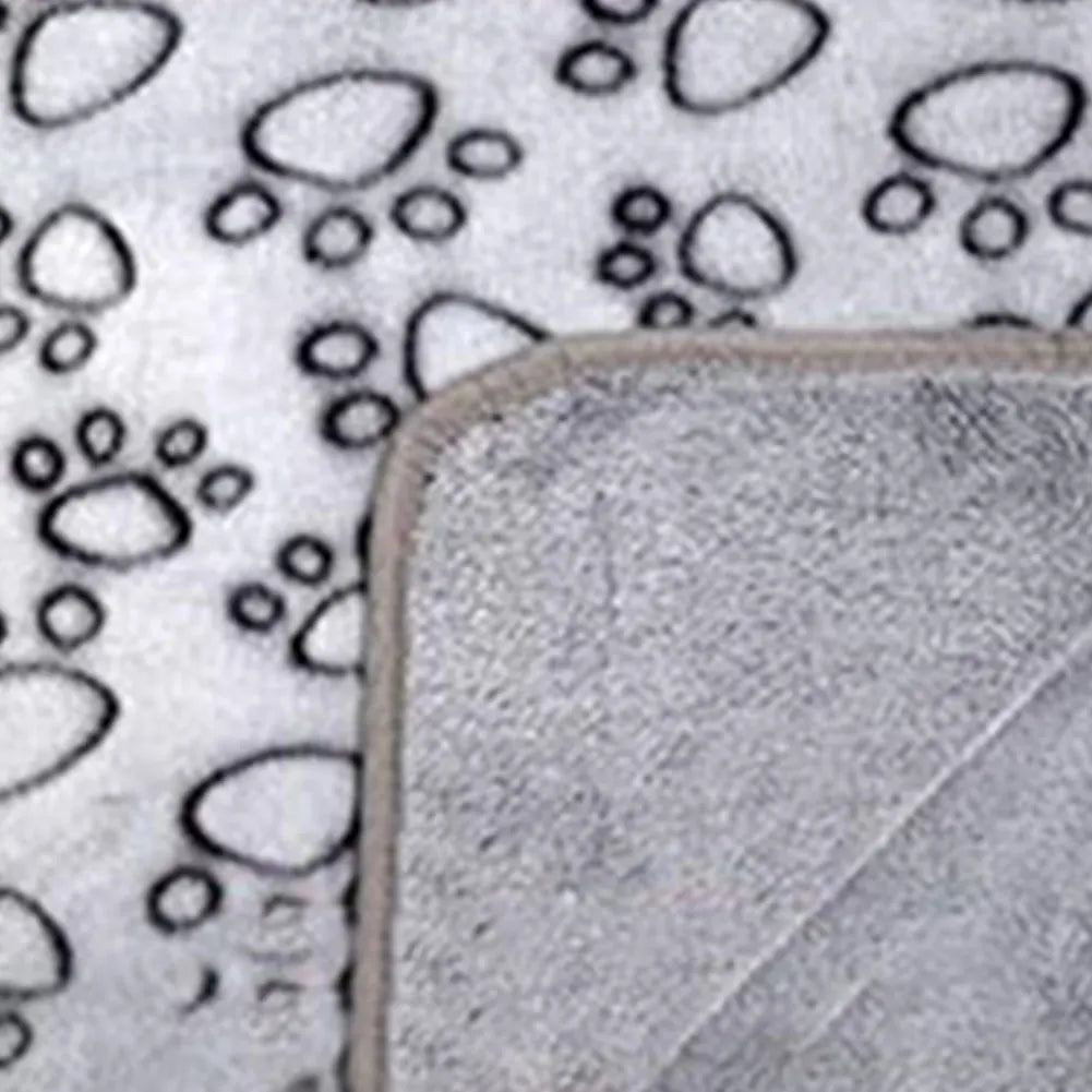 Flannel Dog Blanket Paw Print for Dog Cat Pet Sleep Mat Washable Pet Blanket for Sofa Bed Car Seat
