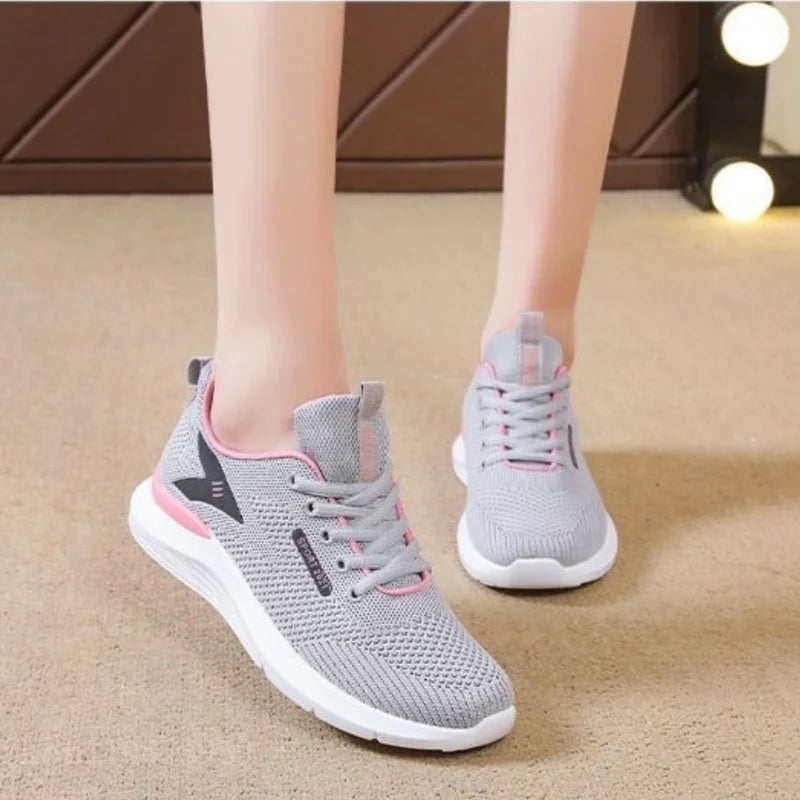 The women's walking shoes have a soft and slip-resistant sole making them perfect for stylish runners.Breathable and comfortable
