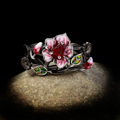 Exquisite Women's Jewelry Red Flower 925 Silver Ring Creative Elegant Women's Jewelry Attend Banquet Wedding Ring