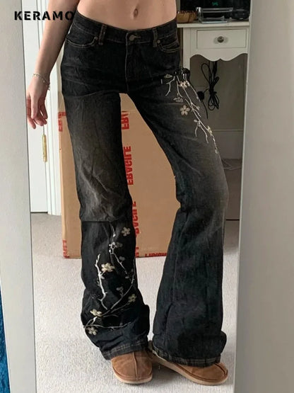 Weekeep Floral Embroidery Jeans Vintage 2000s Low Rise Flared Jeans Women Retro y2k Baggy Denim Pants High Street Basic Trousers