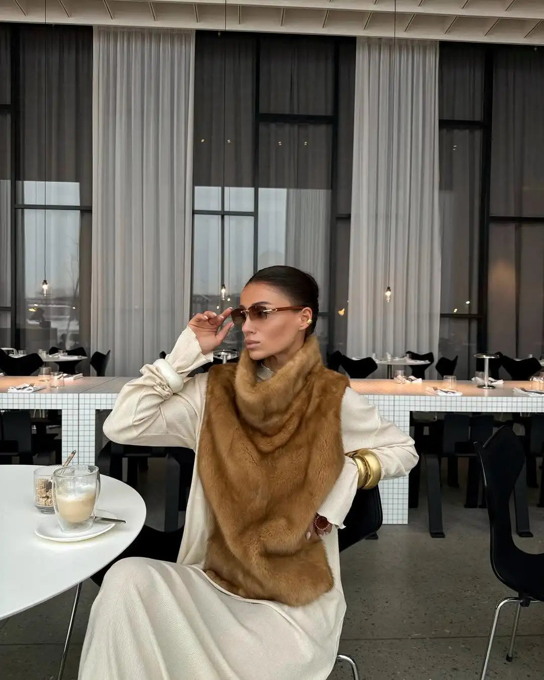 Fashion Women's Faux Fur Vest Sleeveless High Collar Waistcoat Casual Chic Streetwear Outerwear Ladies Fashion Winter 2025 Tops