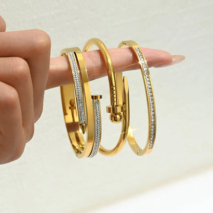 Stainless steel nail set diamond four-leaf clover bracelet Fashion women's bracelet gold bangles