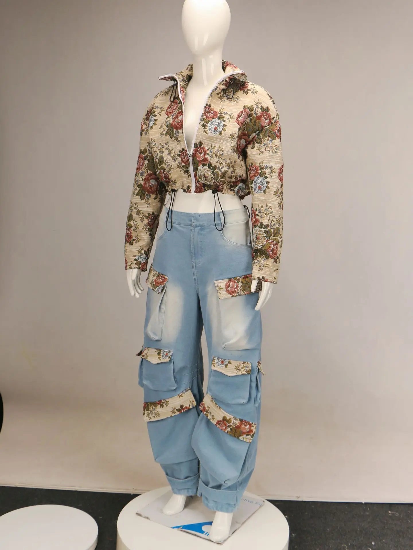 CM.YAYA Washed Denim Women's Set Full Sleeve Floral Jacket and Pockets Cargo Jeans Pants Suit 2024 Street Two 2 Piece Set Outfit
