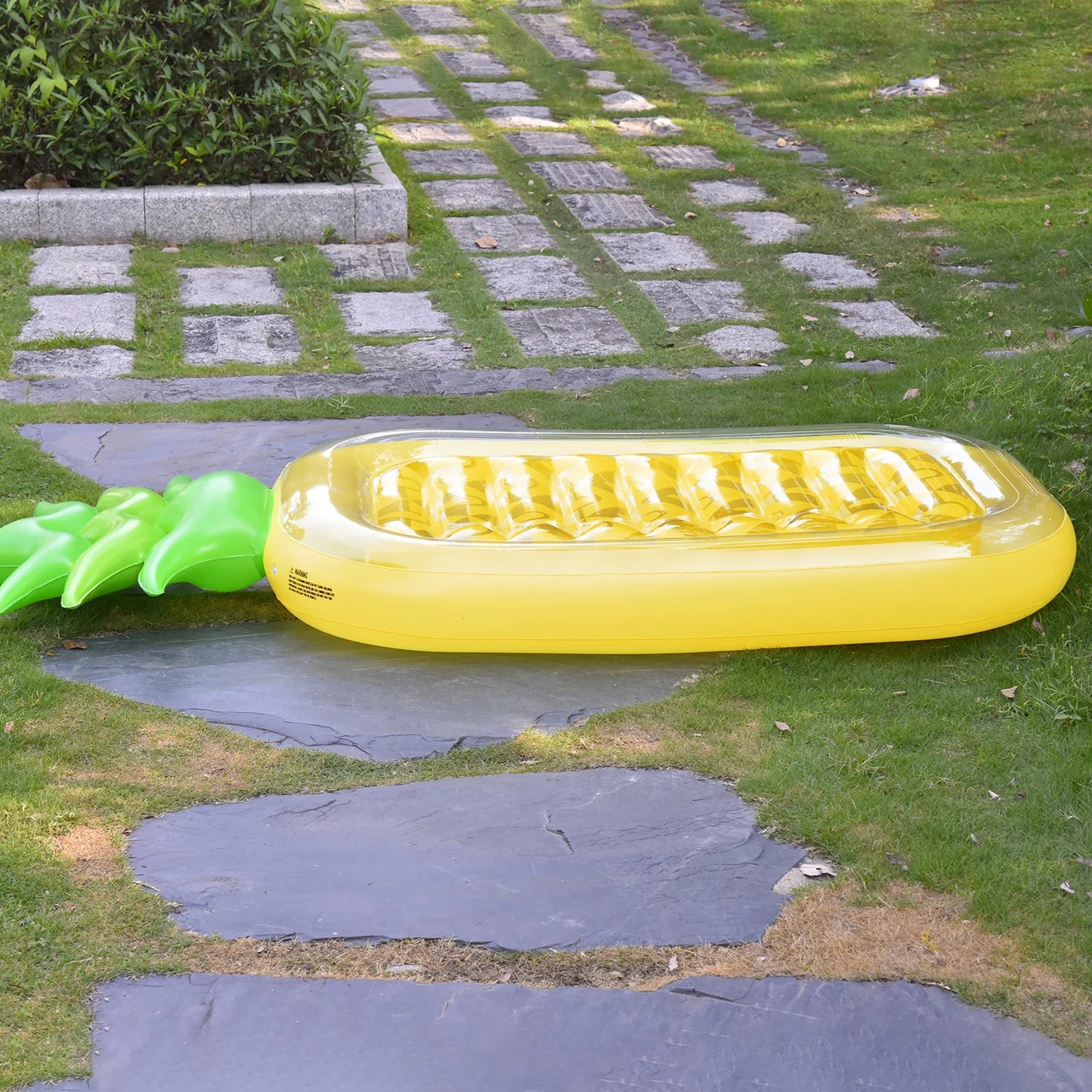 2022 Iatable Pineapple Giant Pool Floats Swimming Ring Summer Large Float Raft Pool Accessories Air Mattress Beach Pool Toys