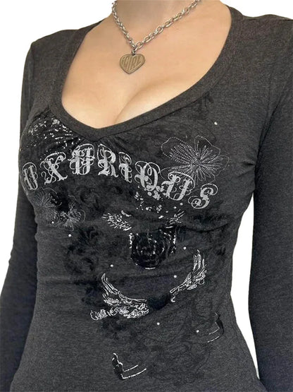 Women Long Sleeve T-shirt Graphic Gothic Print Punk Grunge Y2K Aesthetic Tee Tops Spring Fall Shirts