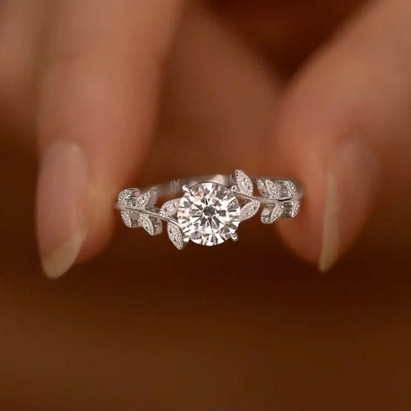 Huitan Exquisite Leaf Design Cubic Zirconia Rings for Women Silver Color/Gold Color Luxury Trendy Wedding Accessory New Jewelry