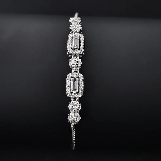 2024 New Arrival Fashion Silver Color Bracelet Bangle for Women Christmas Gift Jewelry Wholesale S026