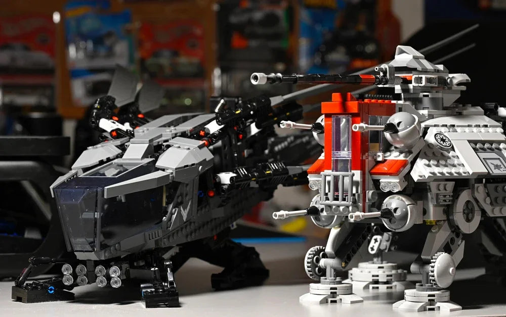 1369PCS Dune Atreides Royal Ornithopter Model Building Blocks Compatible with 10327 Creative Aircraft Bricks Toys for Kids Gifts