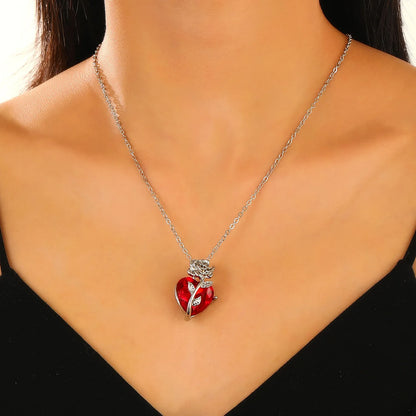Gothic Dark Love Rose Heart Pendant Necklace For Women Flower Collarbone Chain For Halloween Party Jewelry Accessories Wholesale