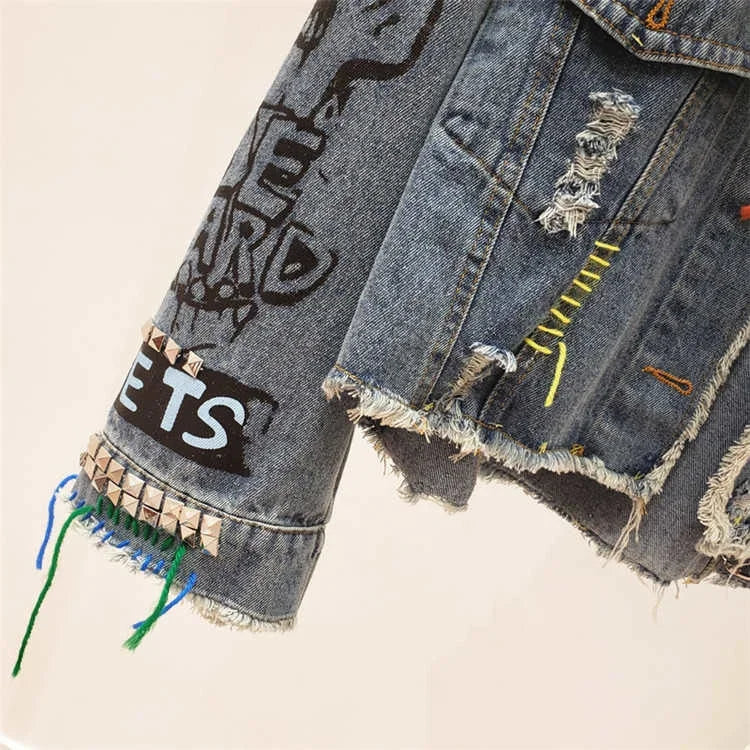 2025 Spring Autumn Women Street Fashion Graffiti Denim Jacket Female Short Frayed Raw Cut Rivet Jacket Fringe Jean Coat Outwear
