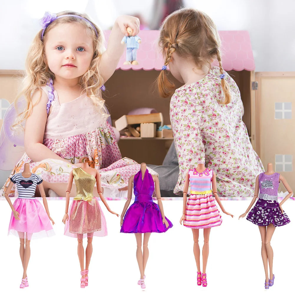32pcs Toy Doll Decorative Polyester Fairy Clothes Mini Doll Sets Random Style for Changing Doll Clothes