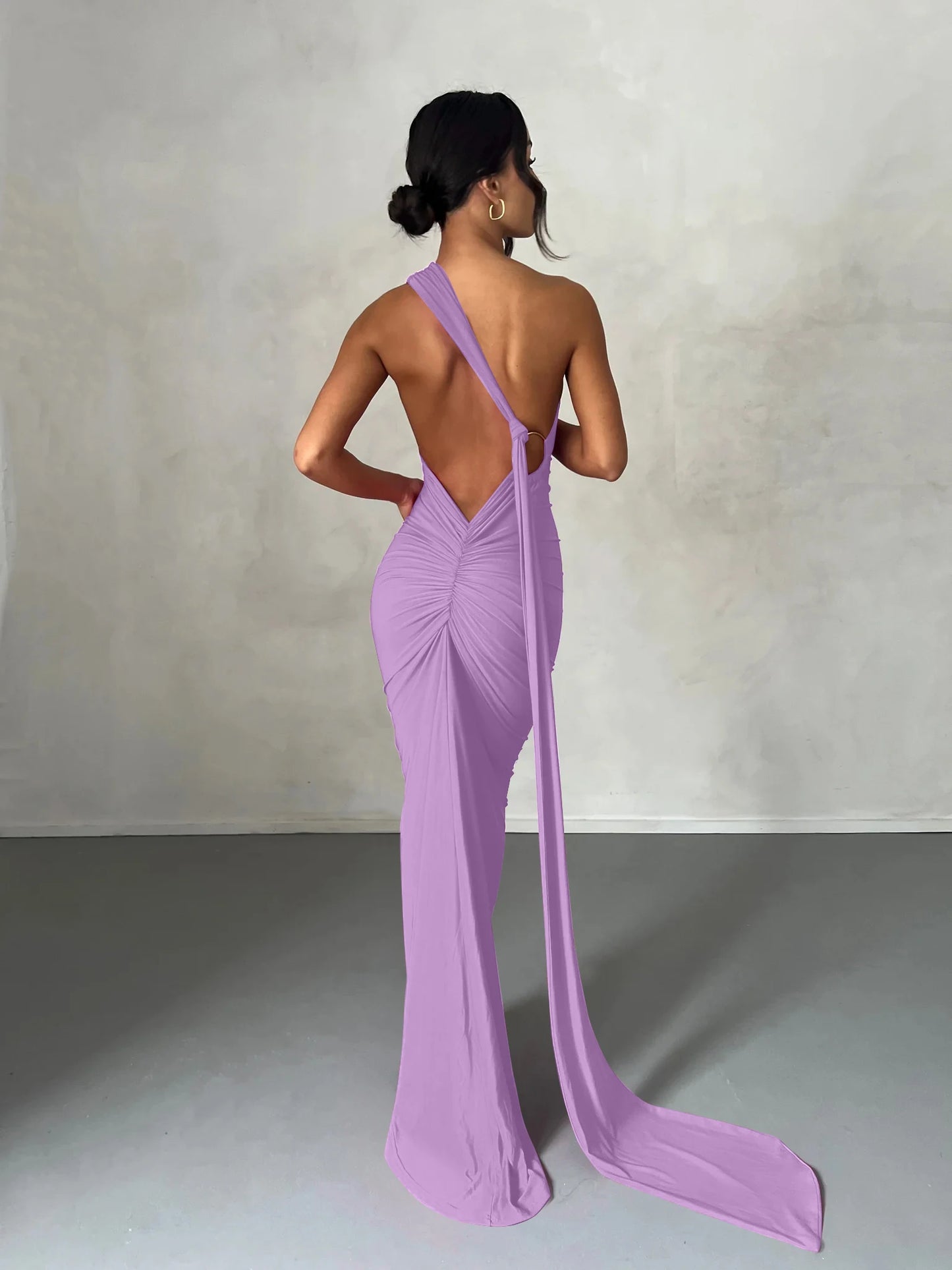 Hugcitar One Shoulder Backless Adjustable Scarf Loop Ruched Sexy Maxi Dress 2025 Women Elegant Y2K Streetwear Festival Outfit