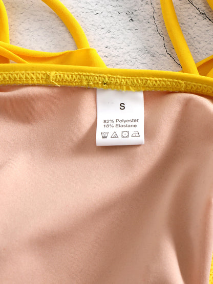 Comfortable Brazilian G-String Swimwear Bandage Stripes Trim Halter Female Bikini Set 2024 New Fashion Chest Pad Beachwear