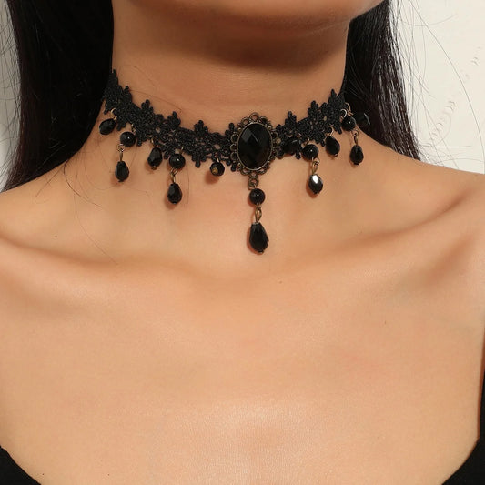 Vintage Classic Gothic Black Lace Choker Necklace with Imitation Crystal Pendant Charm for Women Boho Style Christmas Gift