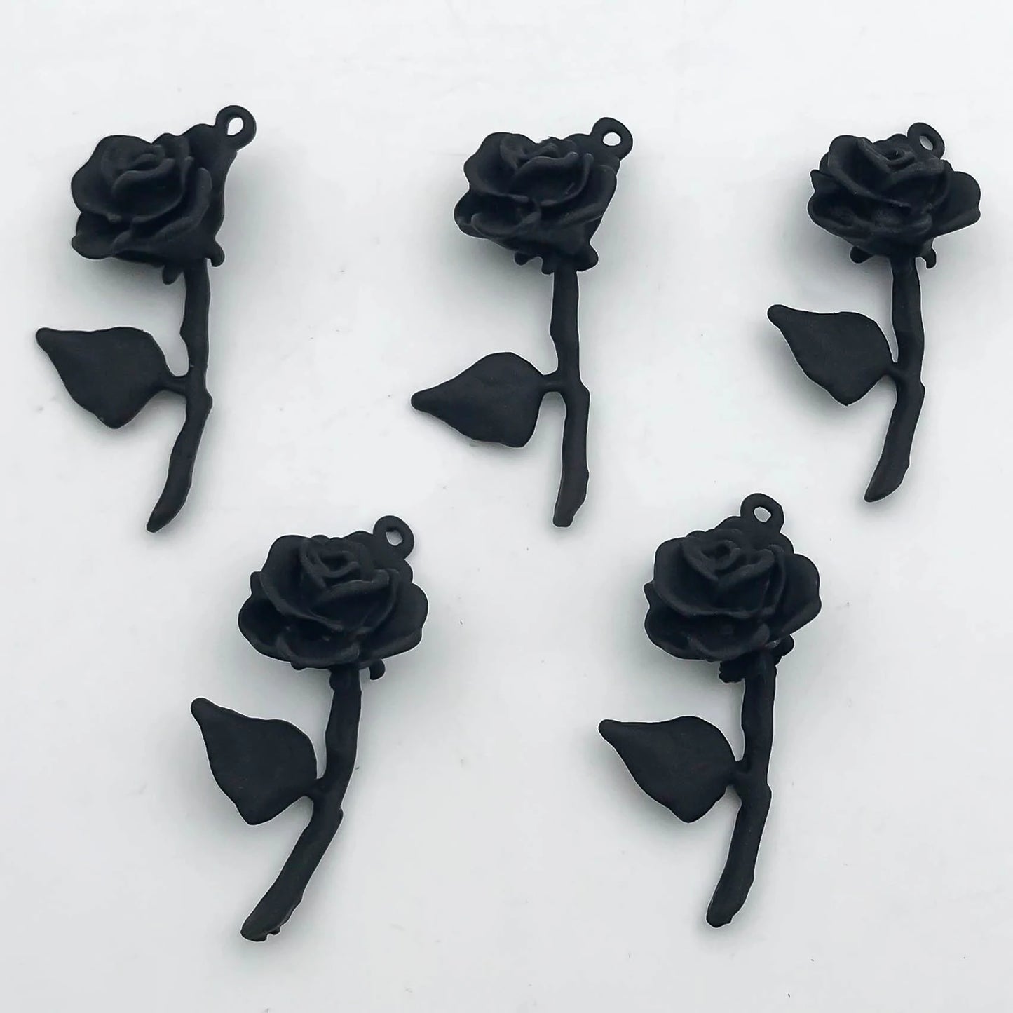 5Pcs Metal Alloy Charms Black Series Sweet and Cool Style Butterfly Cross Flower Shape Pendants Decorations For Jewelry Making