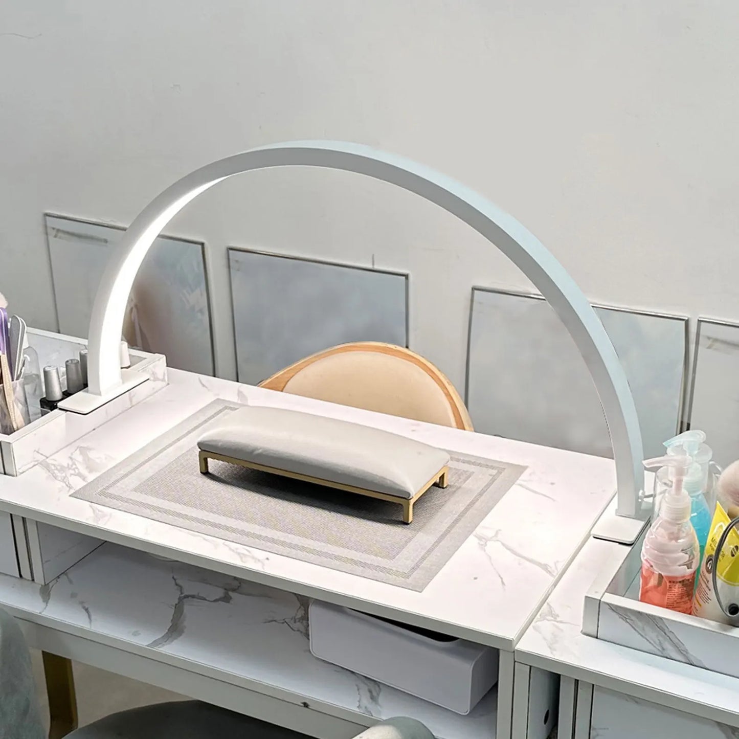 Half-moon nail lamp, three-color light adjustable brightness, LED makeup lamp, beauty, skin care, eyebrow lighting fill light