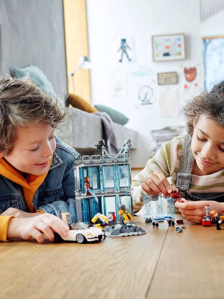 LEGO 76216 Marvel Iron Man Armory Toy Building Set,Avengers Iron Man Pretend Play Toy,Marvel with Suit Minifigures