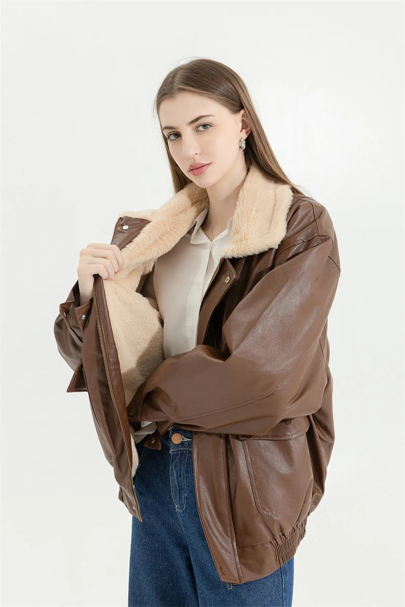 Winter Women's Fur Leather Jacket Long Sleeved Loose Warm Lamb Wool Vintage Thickened Locomotive Lapel Female PU Motorcycle Coat
