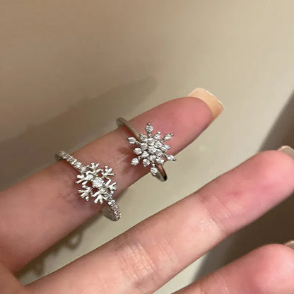 GUFTM Fashion Crystal Snowflake Rings for Women Rotatable Anti Stress Anxiety Zircon Adjustable Ring Christmas Jewelry Gifts