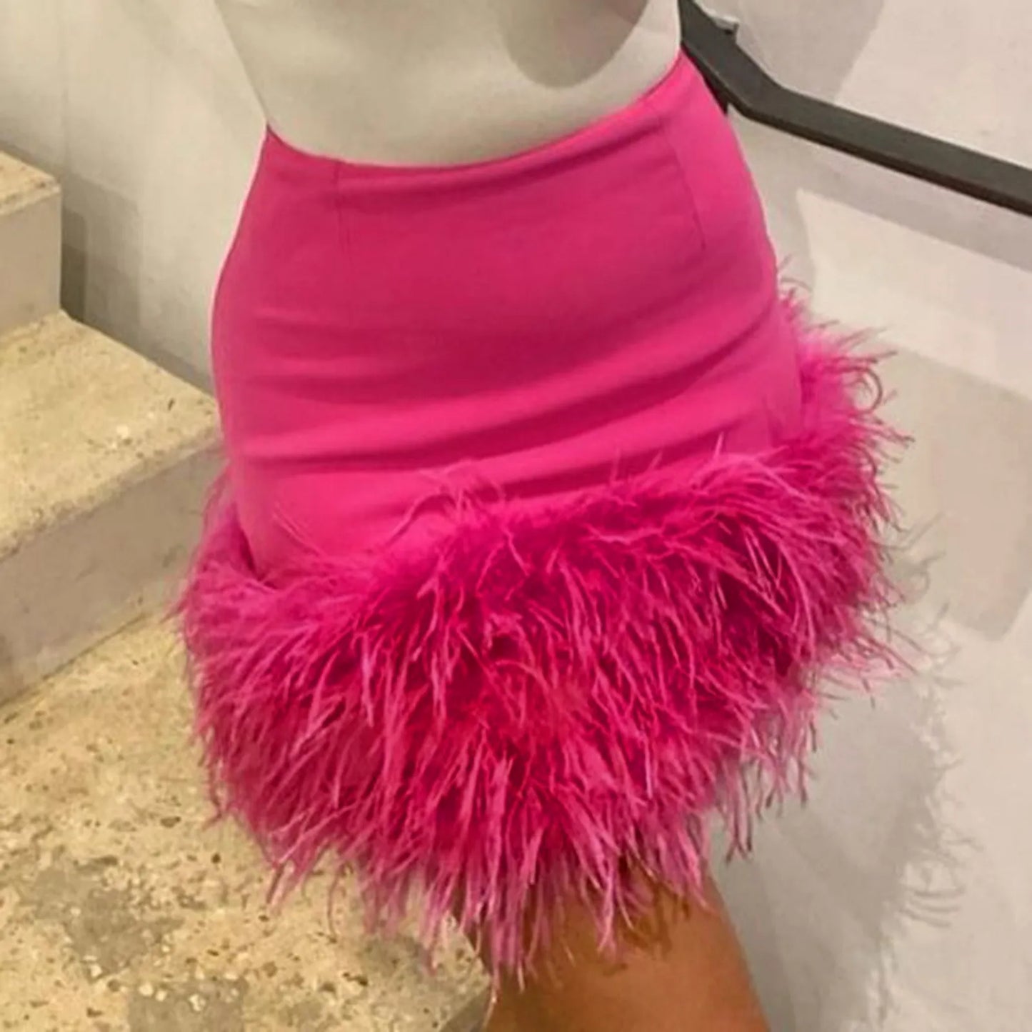 Pink Feather Spliced Skirts for Women 2024 Summer Women's Fashion Feather Tassel Short Skirt High Waist Slim Party Club Skirts