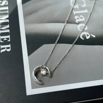 Minimalist Zircon Crystal Moon Pendant Necklace for Women Gold Color Clavicle Chain Charm Delicate Jewelry