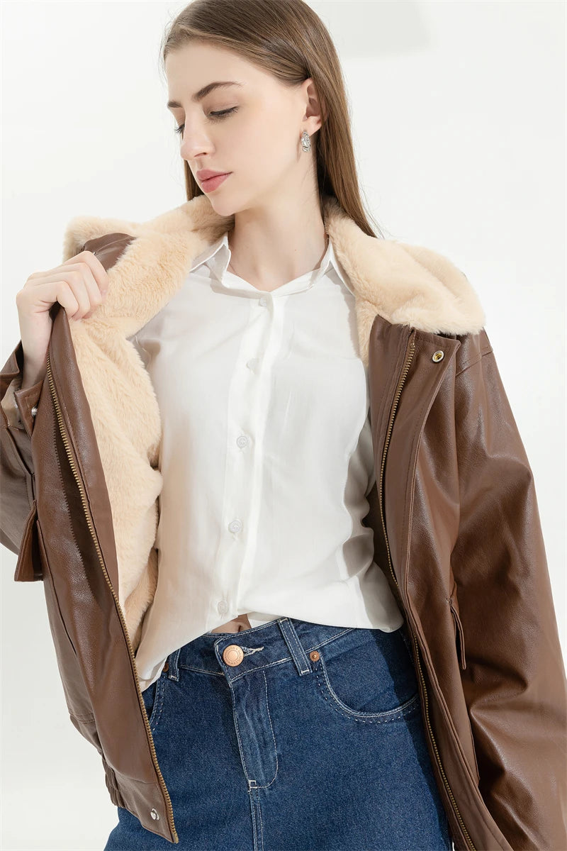 Winter Women's Fur Leather Jacket Long Sleeved Loose Warm Lamb Wool Vintage Thickened Locomotive Lapel Female PU Motorcycle Coat
