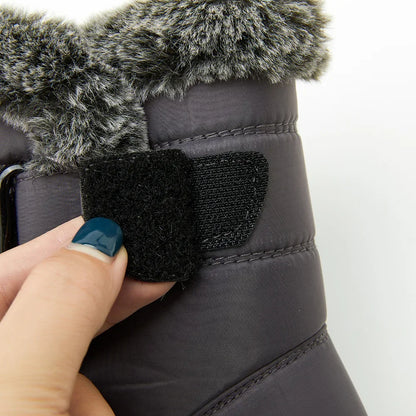 Waterproof Winter Boots for Women 2025 New Faux Fur Long Plush Snow Boots Woman Platform Shoes Warm Cotton Couples Ankle Boots