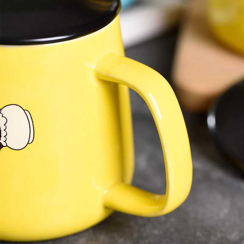 Ceramic Cartoon Bee Mug With Spoon Lid Ceramic Coffee Cups Free Shipping Original Breakfast Cups Christmas Gift Coffee Cup Sets