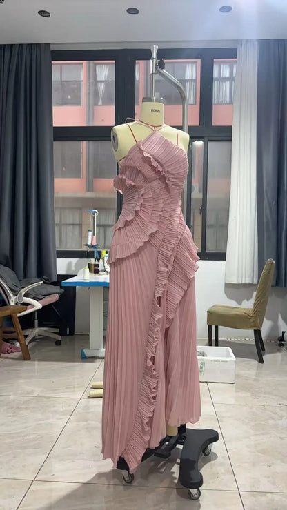 Chic pleated halter neck long vacation dress high quality purple strapless Lotus Edge Maxi Dress 2025 New Lady Vacation Gowns